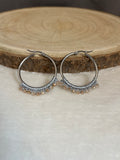 Boucles d’oreilles argentées en crochet faites main