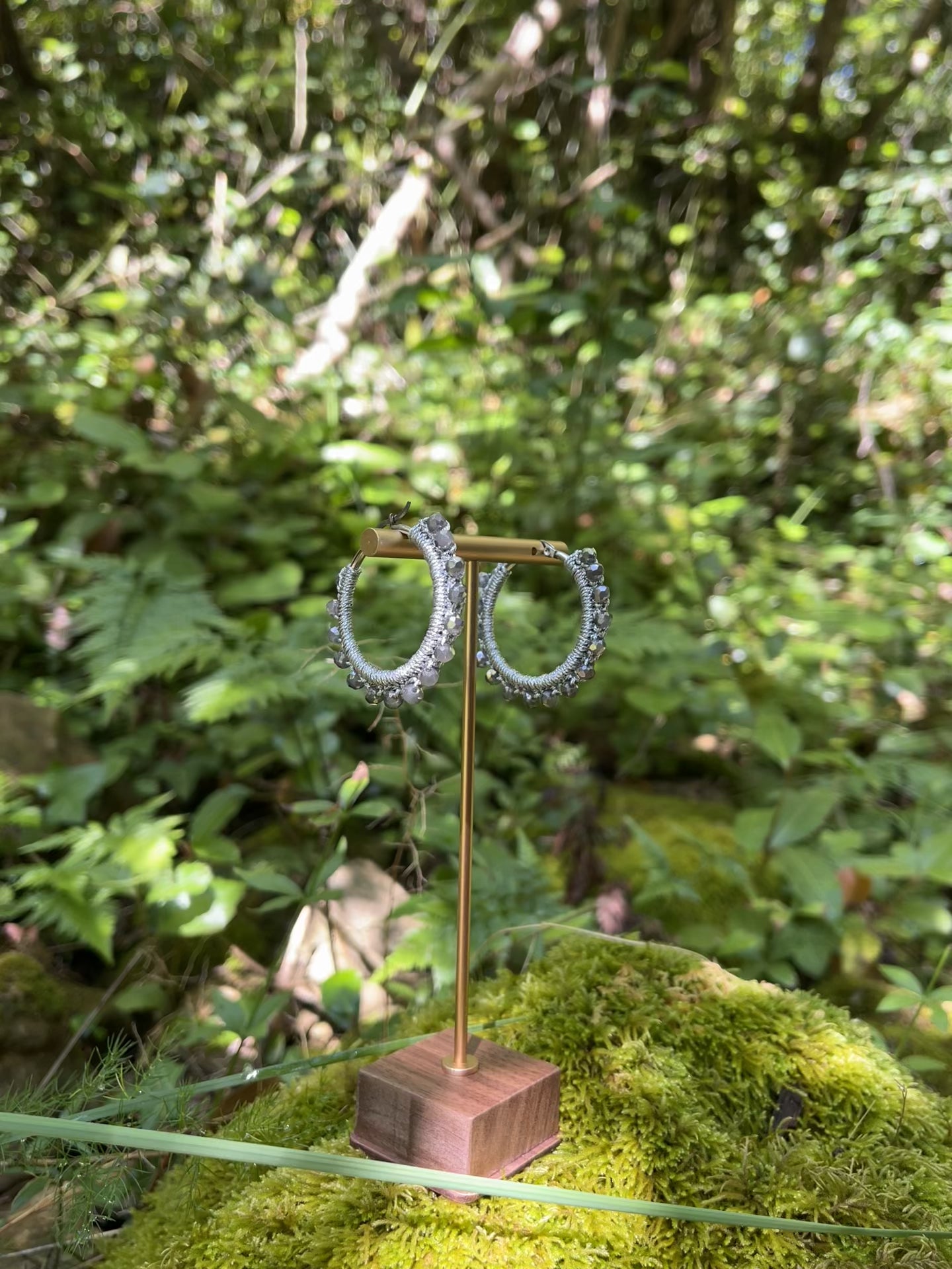 Boucles d’oreilles argentées en crochet faites main